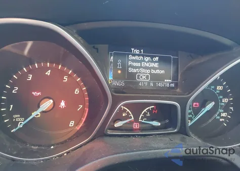 2013 Ford Focus Titanium z USA, uszkodzony, nr VIN 1FADP3J24DL196324